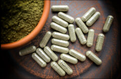 What's the Latest Risk/Benefit Analysis of Using Kratom in 2023